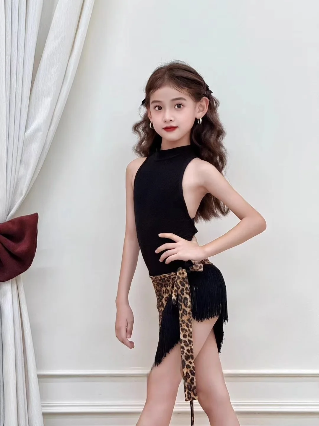 2025 New Latin Dance Performan - Outdoor Sports Hall ulasan dan harga